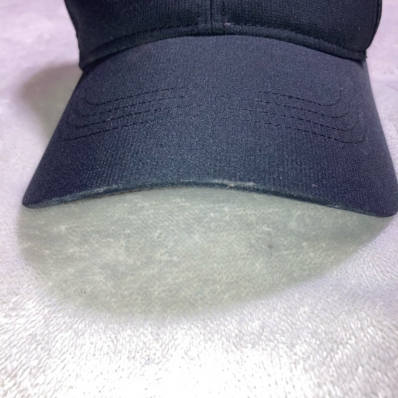 Nike Golf Cap 💛⛳️ 🧢🩵 - Picture 2 of 6